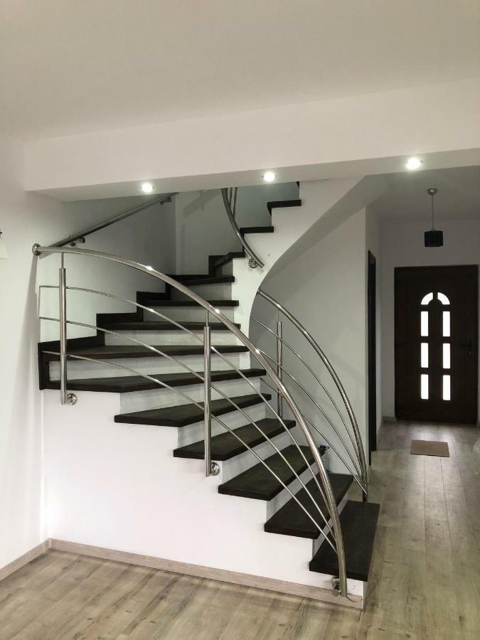 Holiday Luxury Villa With Private Garden Şelimbăr Εξωτερικό φωτογραφία