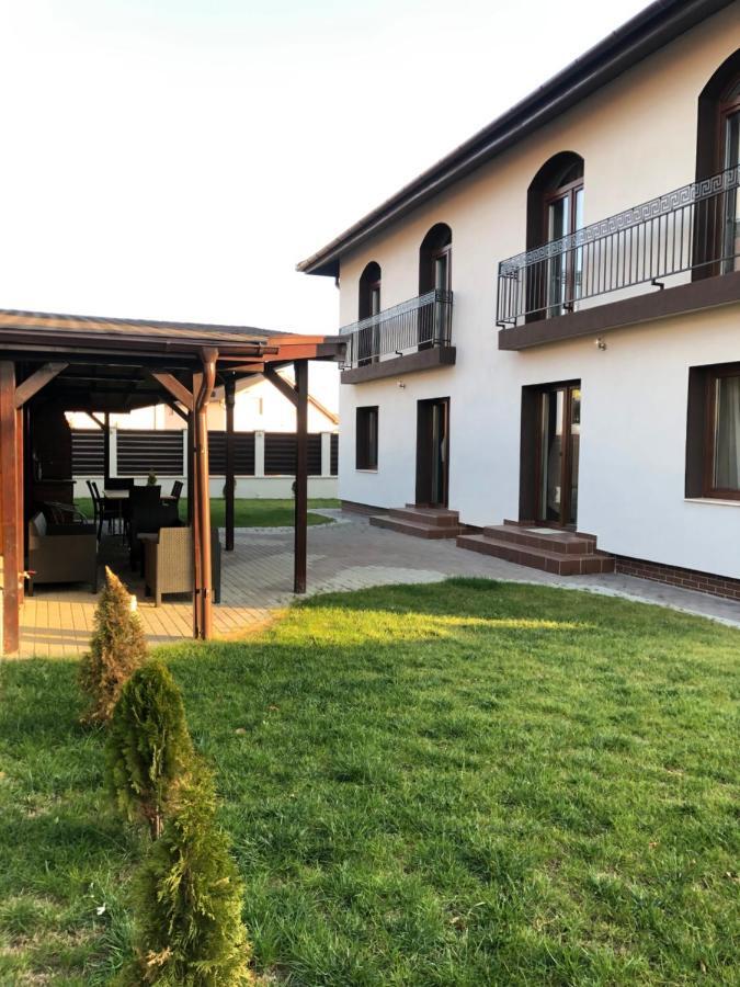 Holiday Luxury Villa With Private Garden Şelimbăr Εξωτερικό φωτογραφία