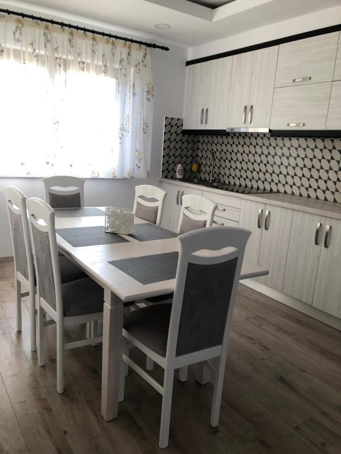 Holiday Luxury Villa With Private Garden Şelimbăr Εξωτερικό φωτογραφία
